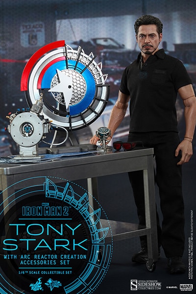 Tony Stark with Arc Reactor Creation Accessories