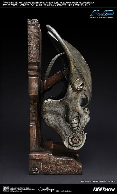 10500-battle-damaged-celtic-predator-mask-1.jpg