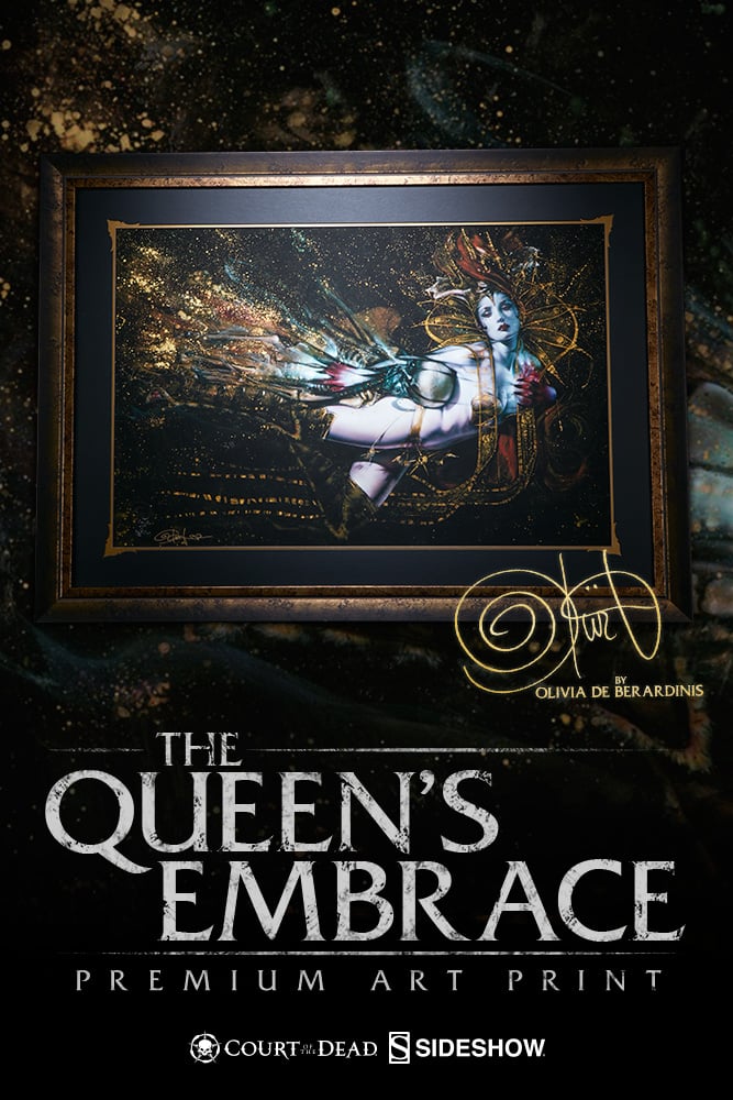 The Queens Embrace