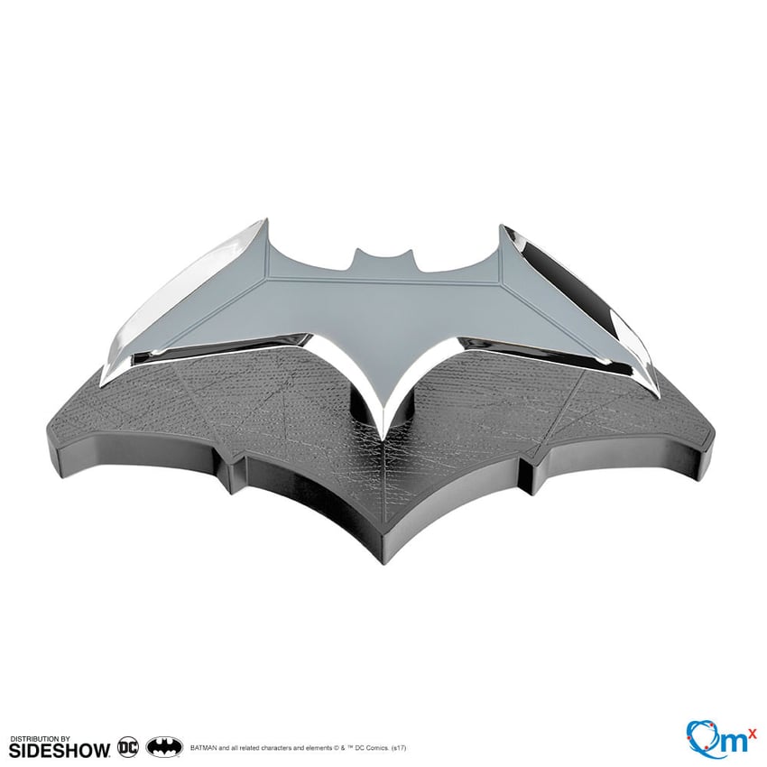 Batman Batarang 1 10805-batman-batarang-1.jpg