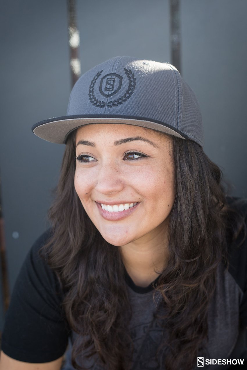 10815-sideshow-gray-snapback-cap-1.jpg