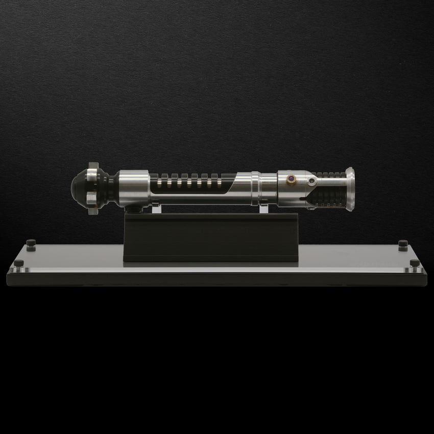 1126-obi-wan-kenobi-lightsaber–1.jpg