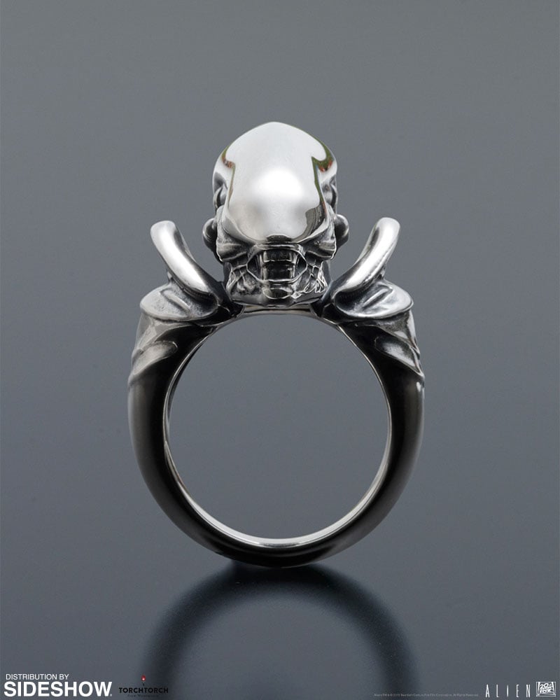 11414-alien-big-chap-silver-ring-1.jpg