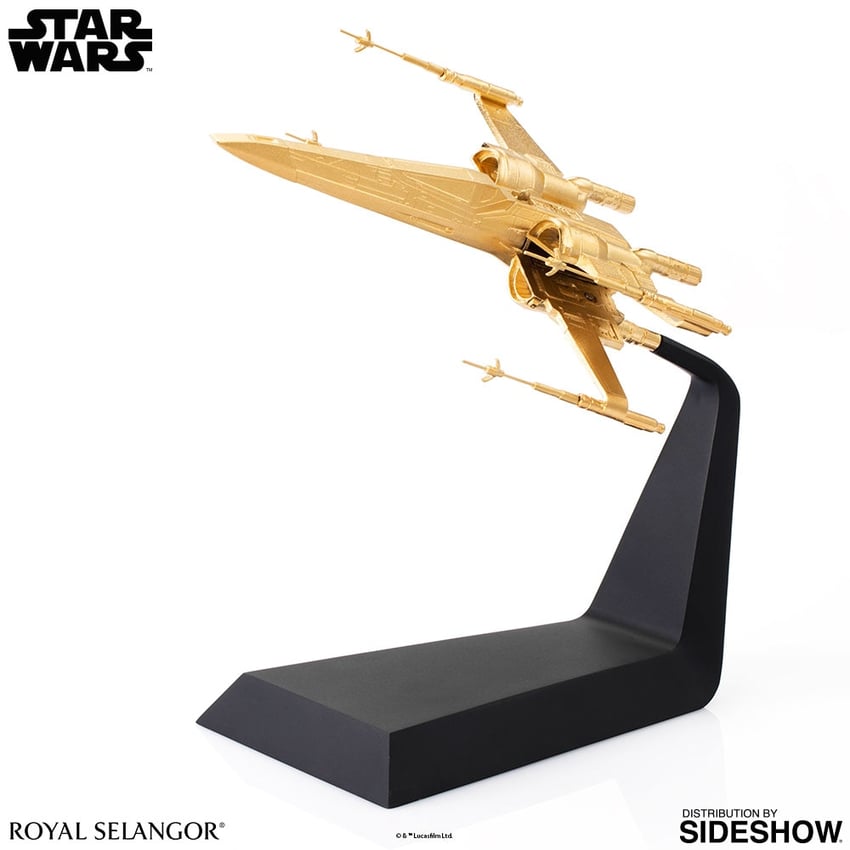 11467-gilt-x-wing-starfighter-1.jpg