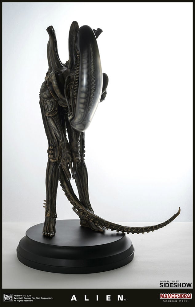 11683-alien-big-chap-1.jpg
