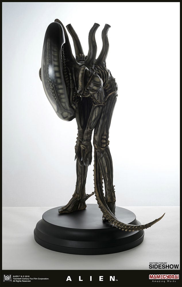 11683-alien-big-chap-1.jpg