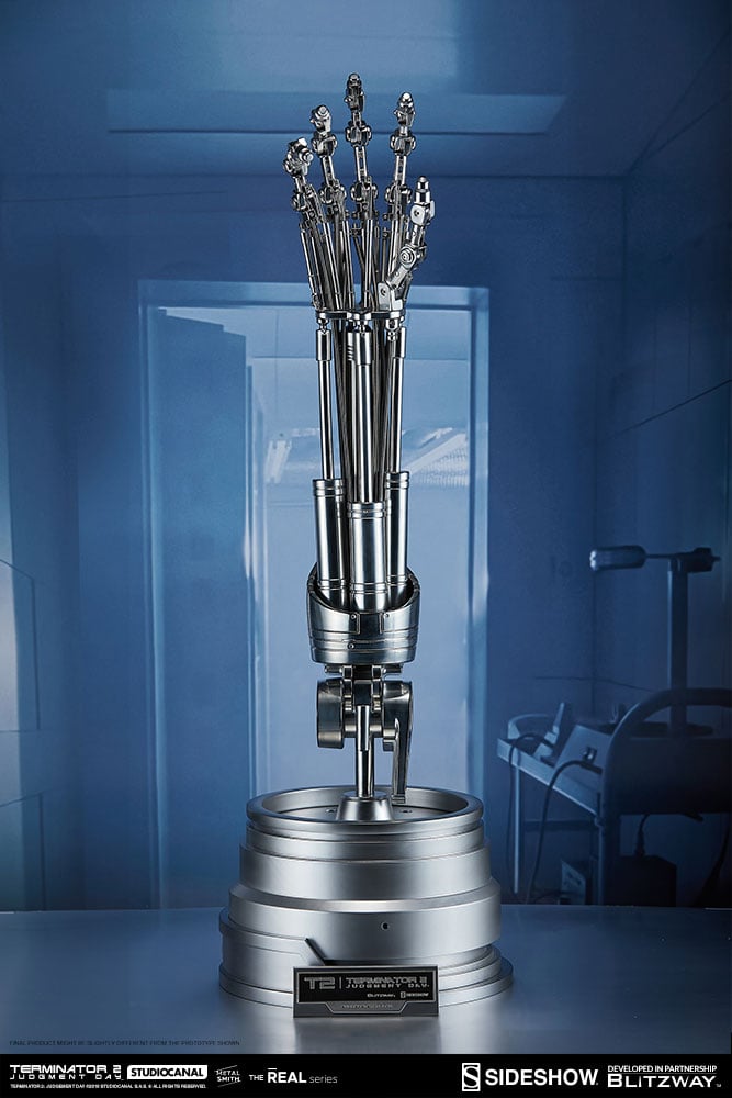 T-800 Endoskeleton Arm and Brain Chip