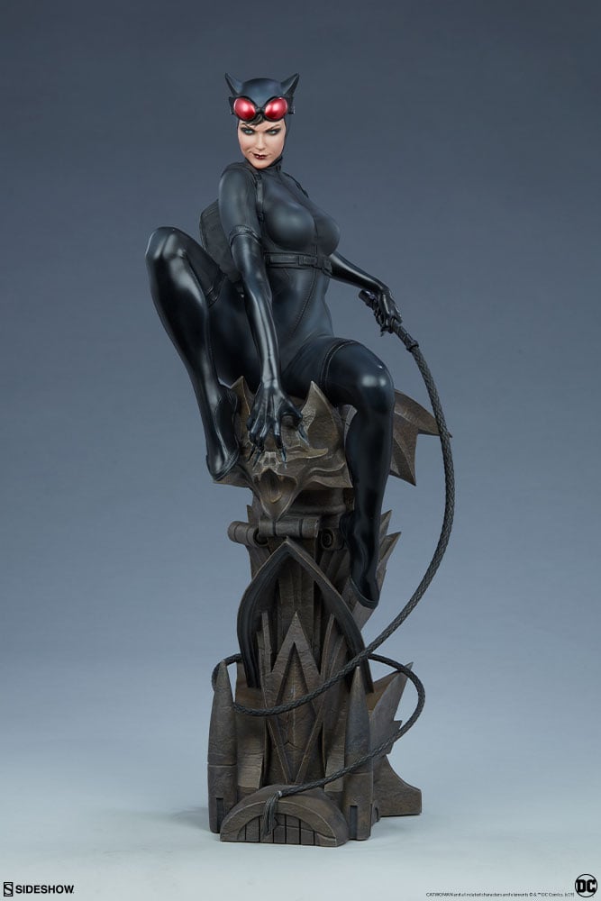 12005-catwoman-1.jpg