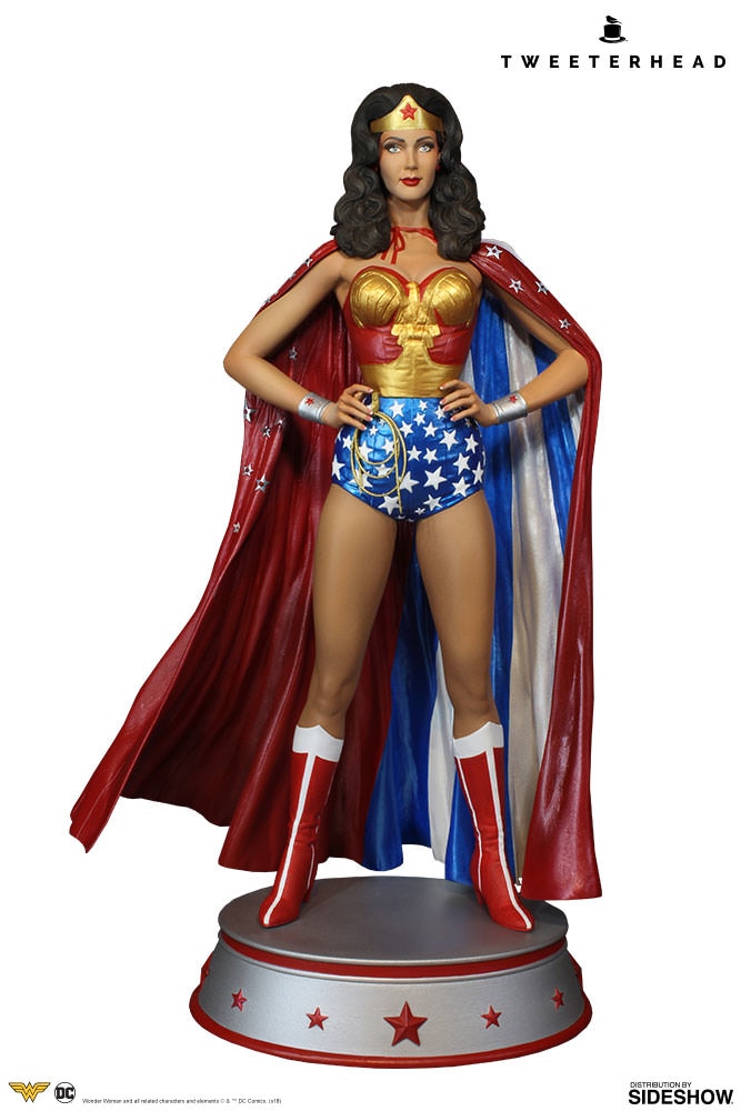 Wonder Woman Cape Variant