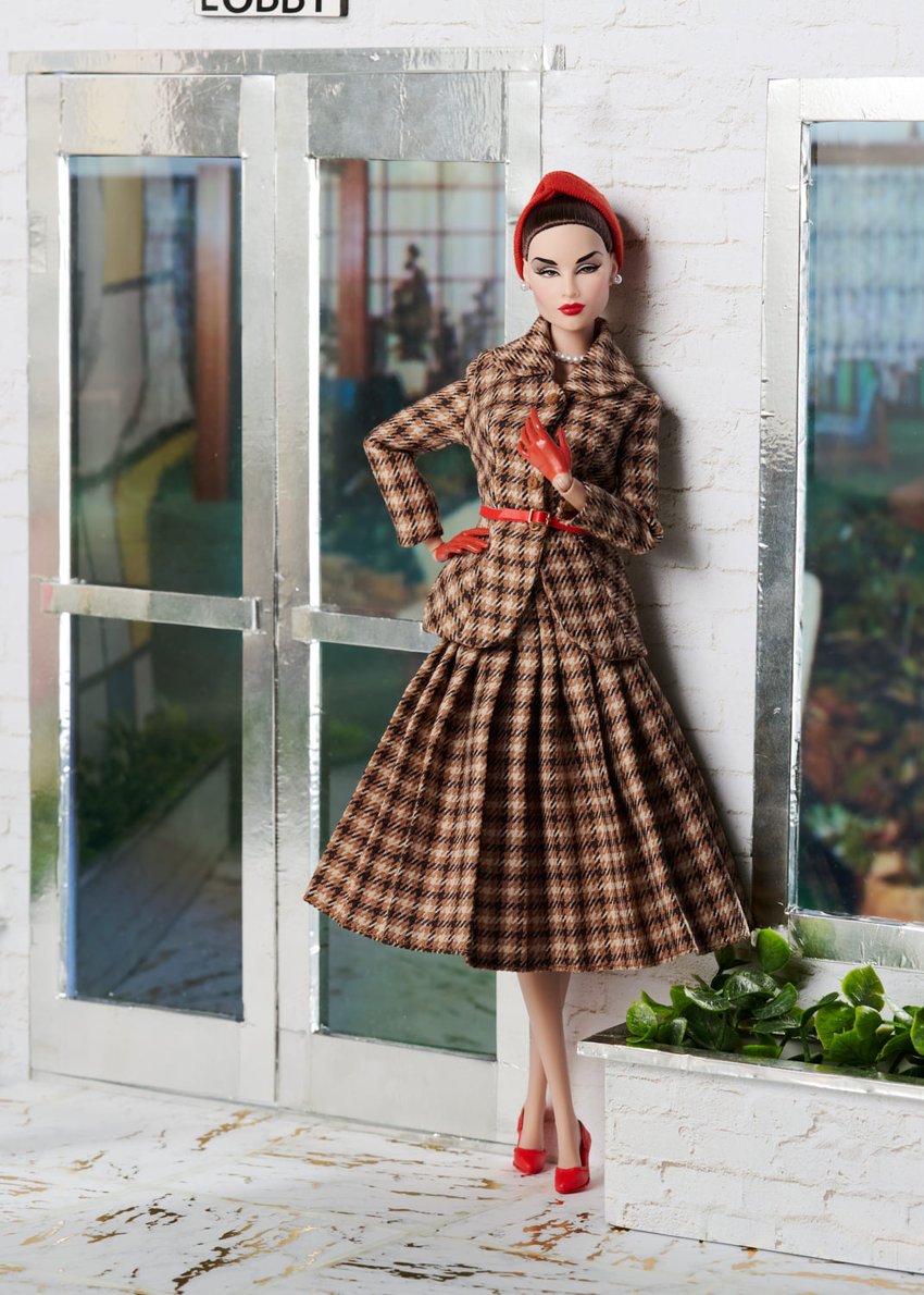 Traveling in Style Â¨C Evelyn Weaverton?