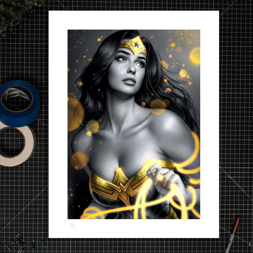 2245-wonder-woman-black-gold-1.jpg