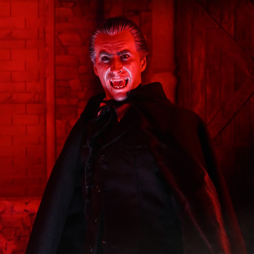 2859-christopher-lee-as-dracula-deluxe-1.jpg
