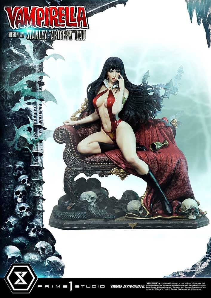 2940-vampirella-1.jpg