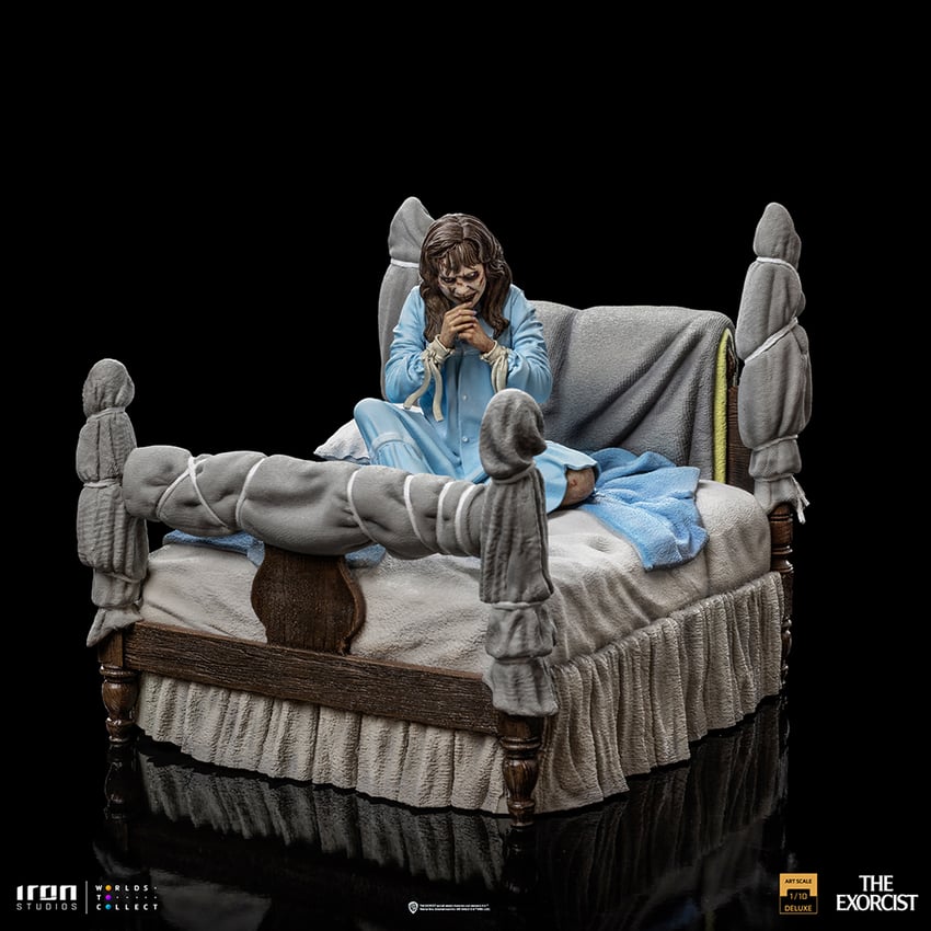 3093-possessed-regan-macneil-deluxe-1.jpg