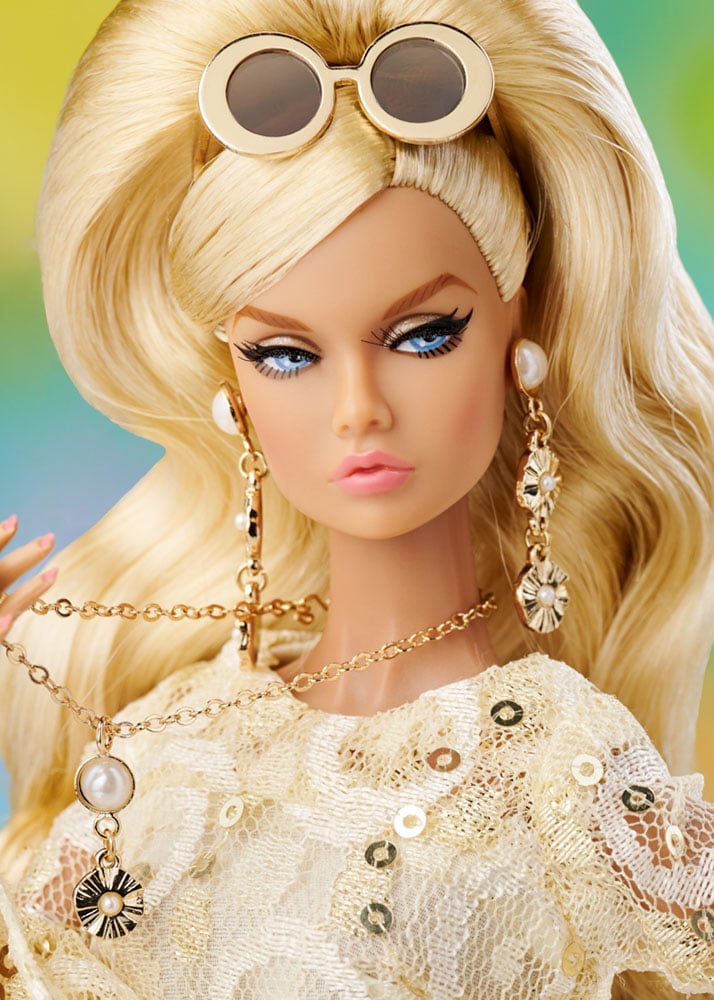 3222-golden-glow-c-poppy-parker–1.jpg