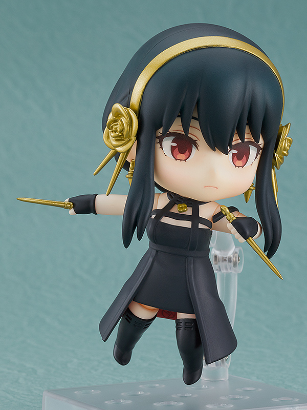 3608-yor-forger-nendoroid-1.jpg