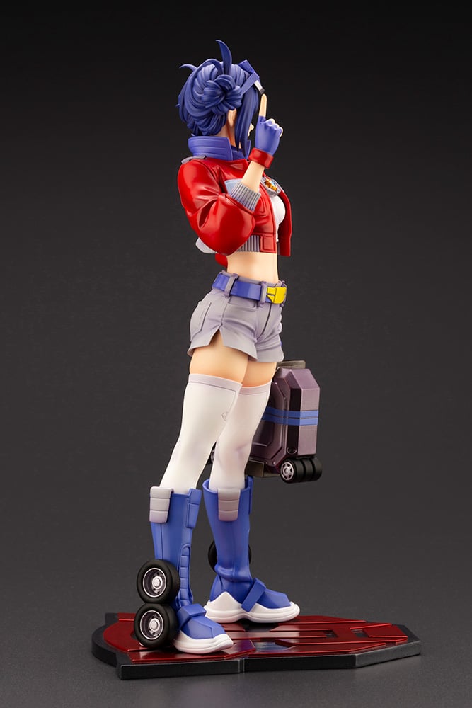 3652-optimus-prime-bishoujo-1.jpg