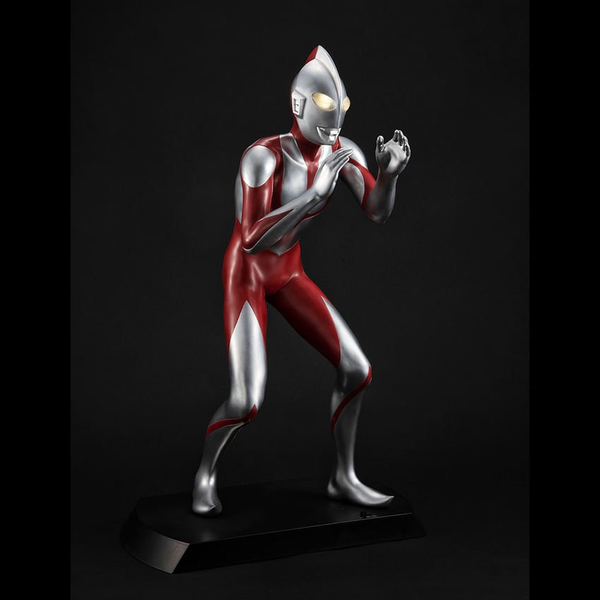 3717-ultimate-article-ultraman-1.jpg
