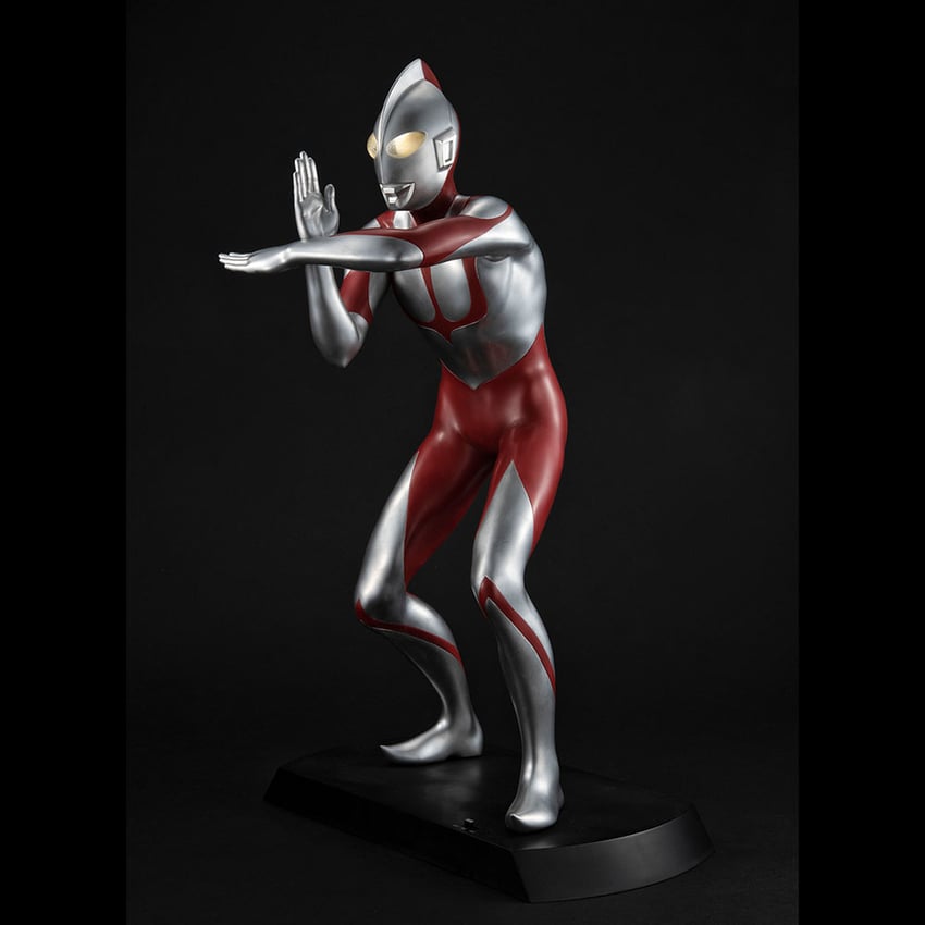 3717-ultimate-article-ultraman-1.jpg