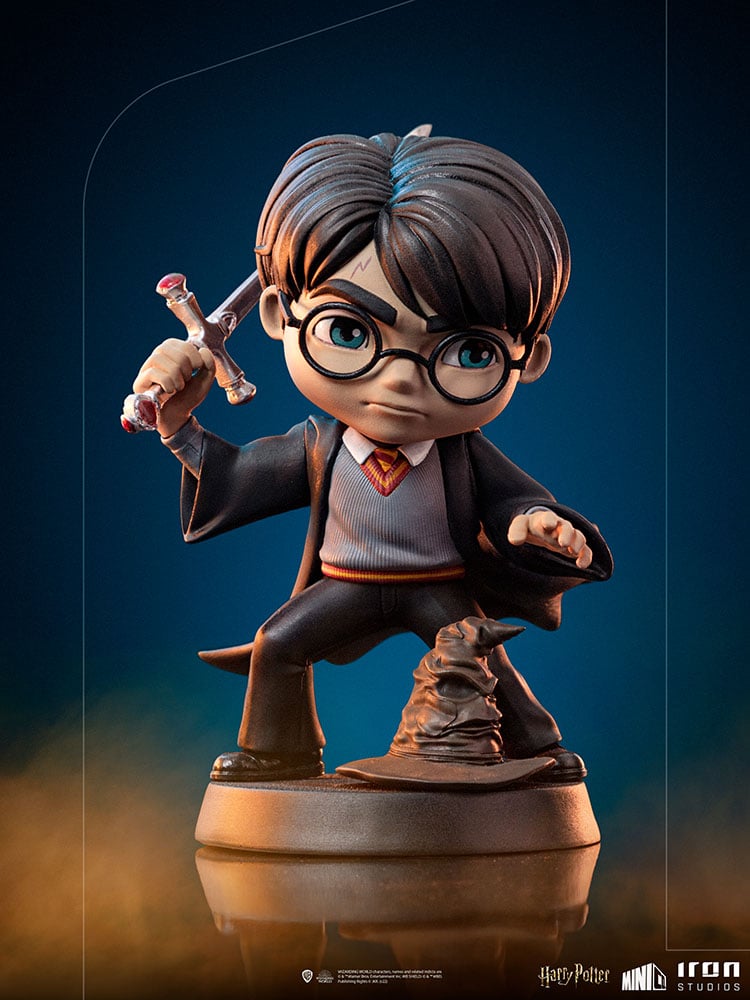 3777-harry-potter-with-sword-of-gryffindor-mini-co–1.jpg