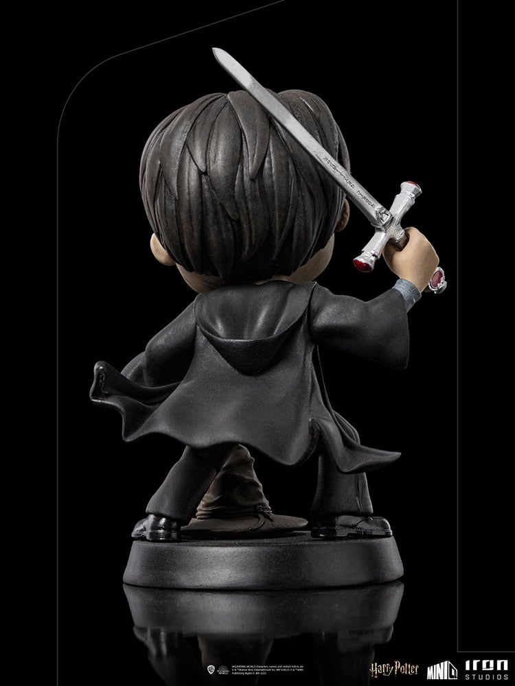 3777-harry-potter-with-sword-of-gryffindor-mini-co–1.jpg