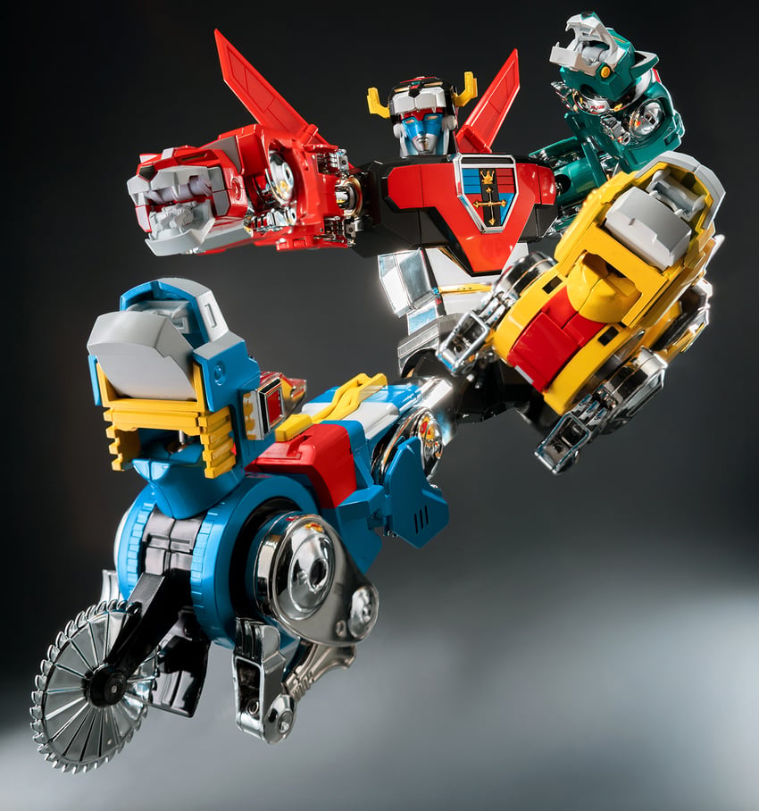 400-robo-dou-voltron-retro-toy-edition–1.jpg
