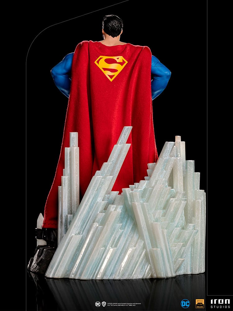 4211-superman-unleashed-deluxe-1.jpg