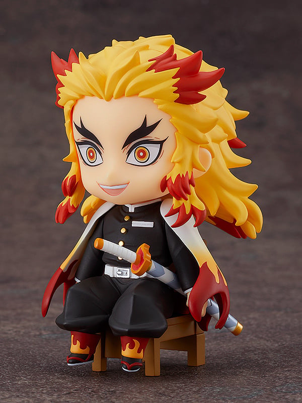 4394-kyojuro-rengoku-nendoroid-1.jpg