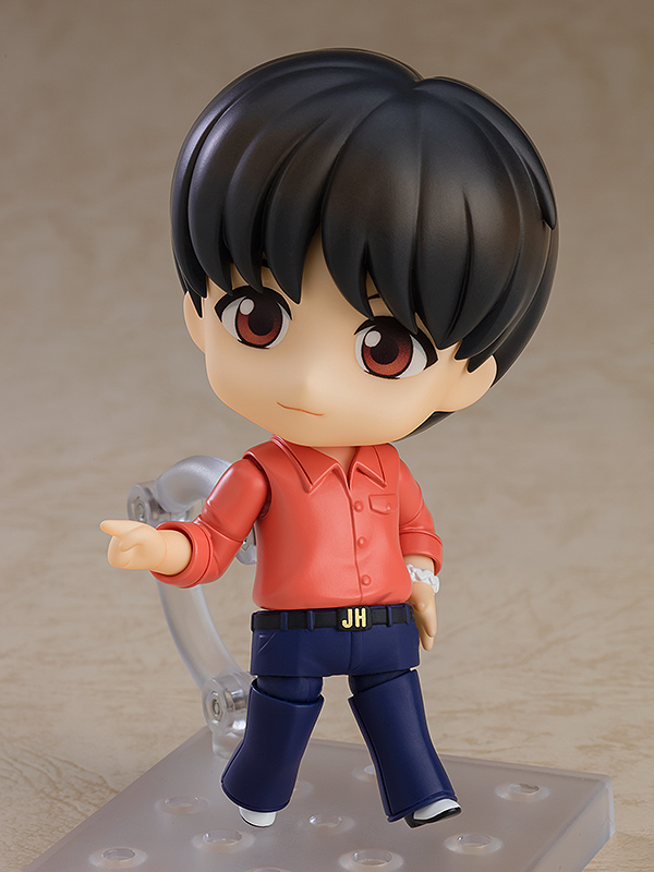 4544-j-hope-nendoroid-1.jpg