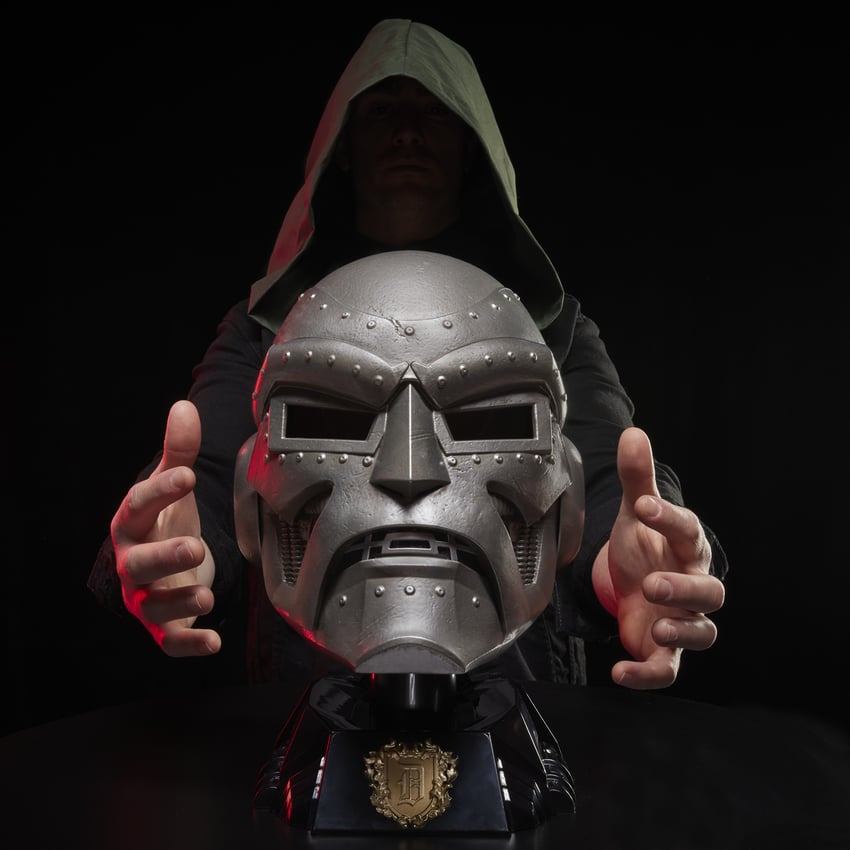 486-doctor-doom-premium-roleplay-1.jpg