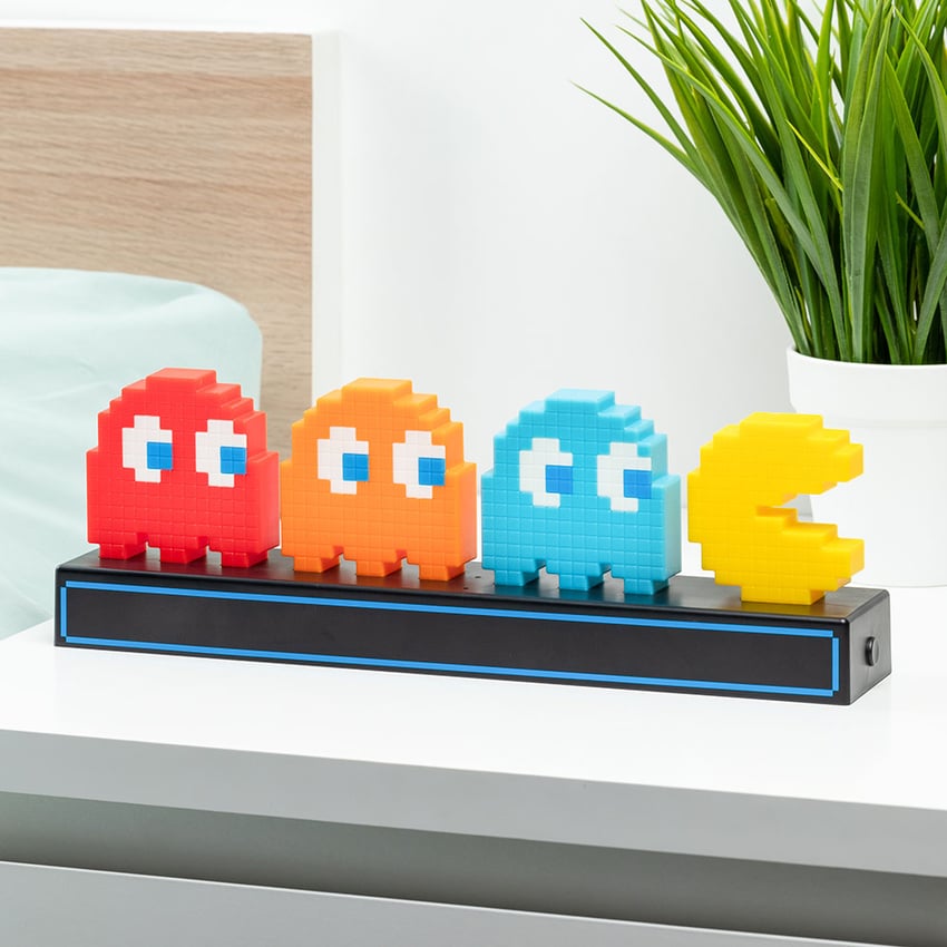 5107-pac-man-and-ghosts-light-1.jpg
