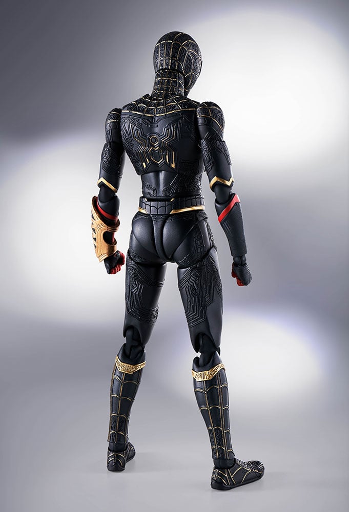 5248-spider-man-black-and-gold-suit–1.jpg