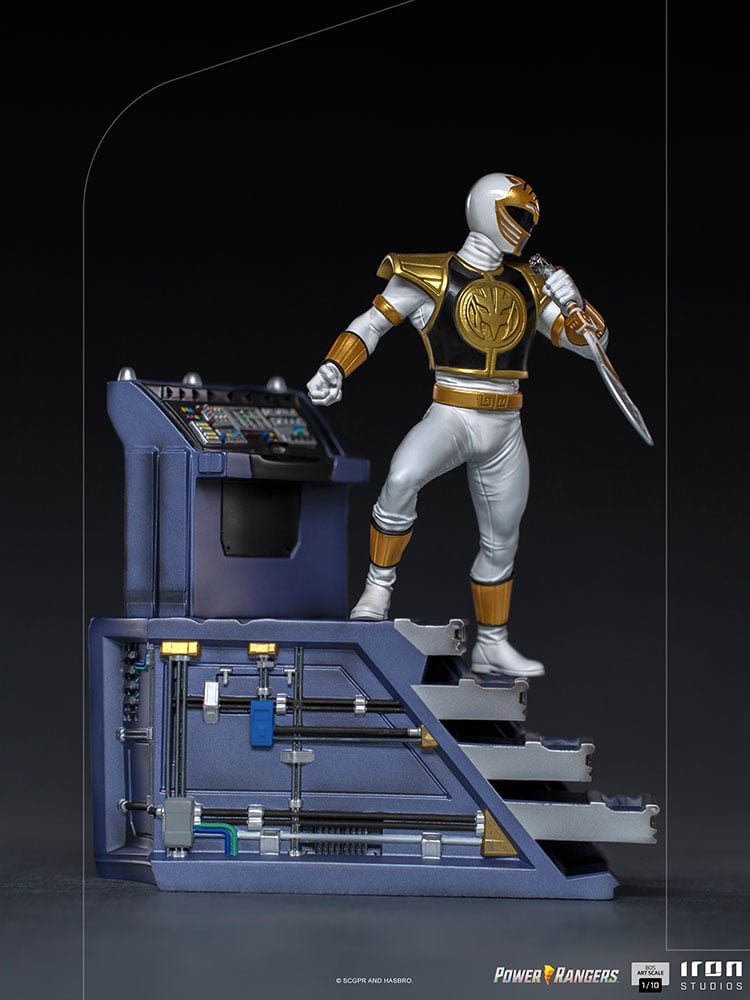 5528-white-ranger-1.jpg