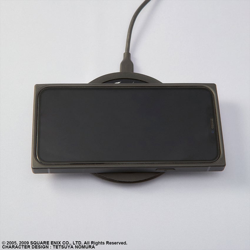 5647-final-fantasy-vii-advent-children-wireless-charging-pad-1.jpg