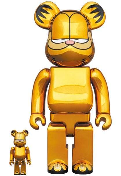 5693-bearbrick-garfield-gold-chrome-version-100-and-400–1.jpg