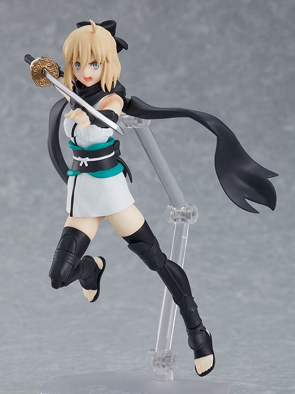6155-saber-okita-souji-figma-1.jpg