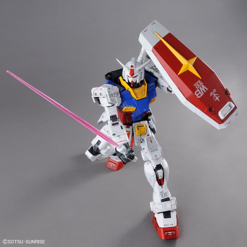6785-rx-78-2-gundam-pg-unleashed-1.jpg