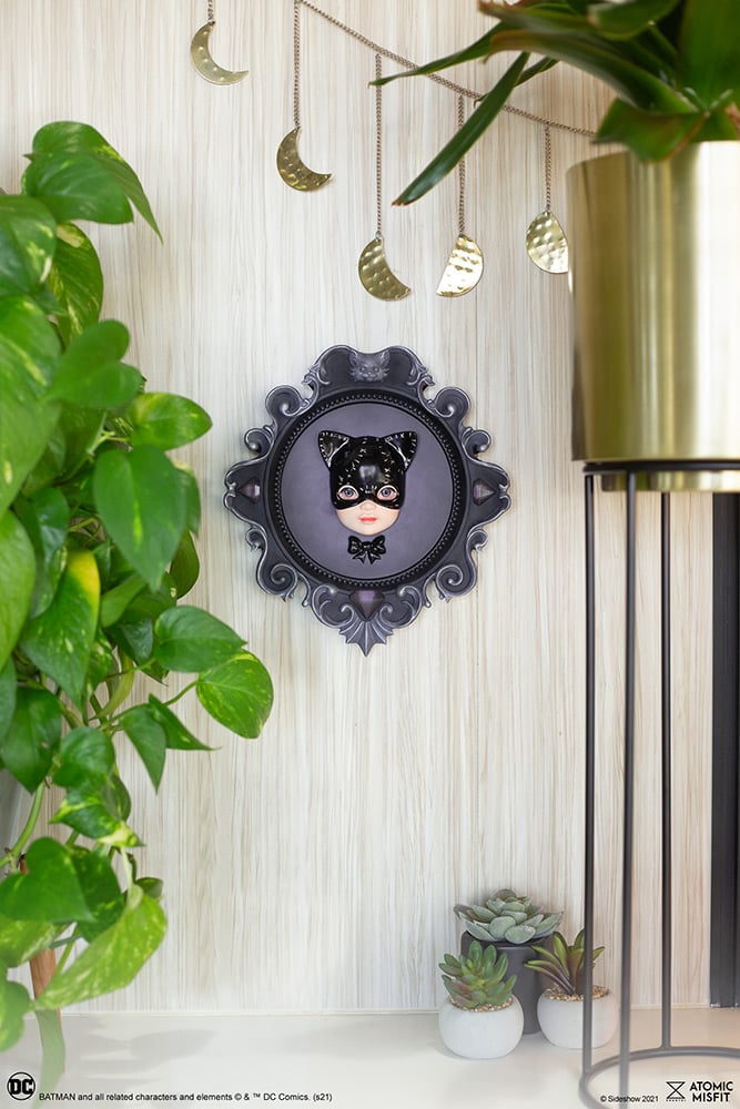 6881-catwoman-wall-hanging-1.jpg