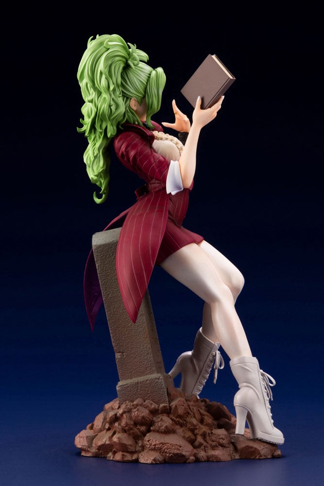 6978-beetlejuice-red-tuxedo-version-bishoujo-1.jpg
