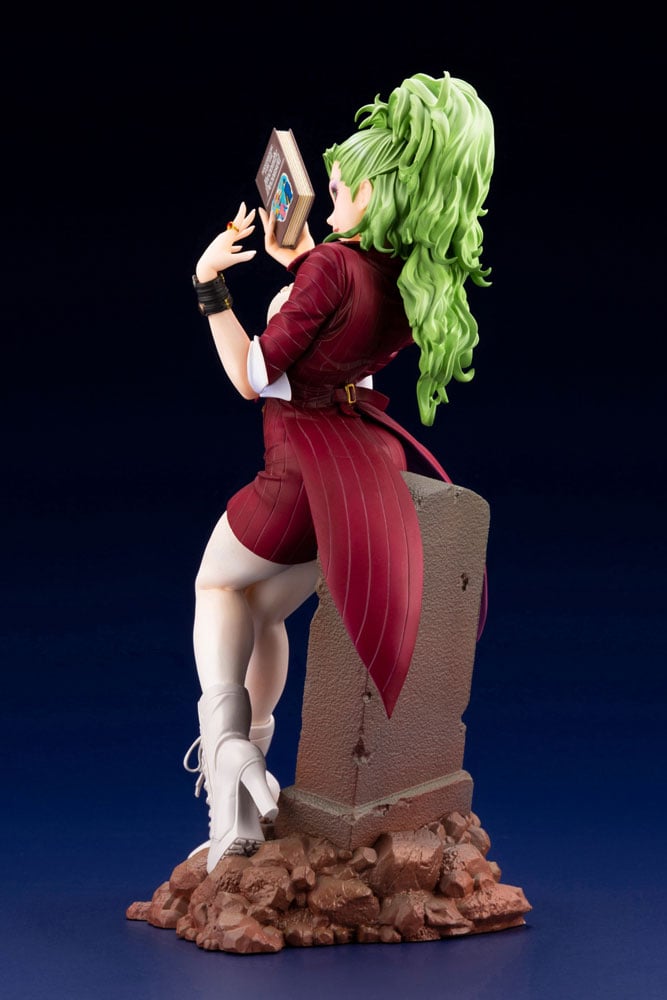 6978-beetlejuice-red-tuxedo-version-bishoujo-1.jpg