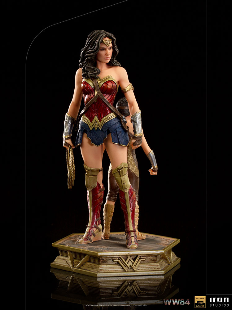 7049-wonder-woman-young-diana-1.jpg
