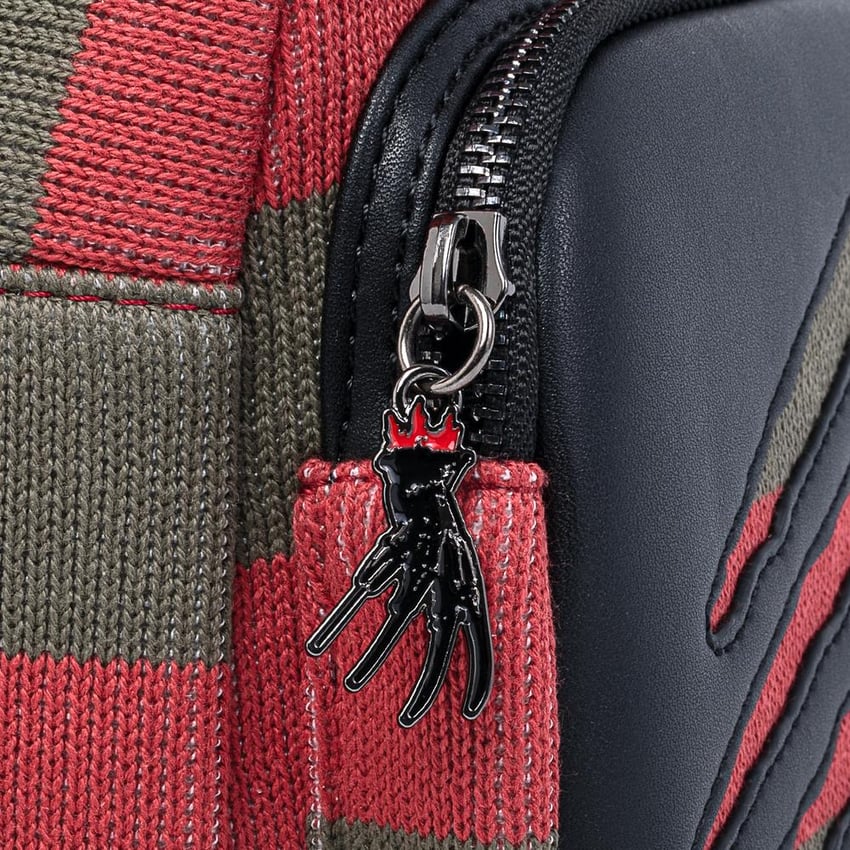 7113-freddy-sweater-mini-backpack-1.jpg