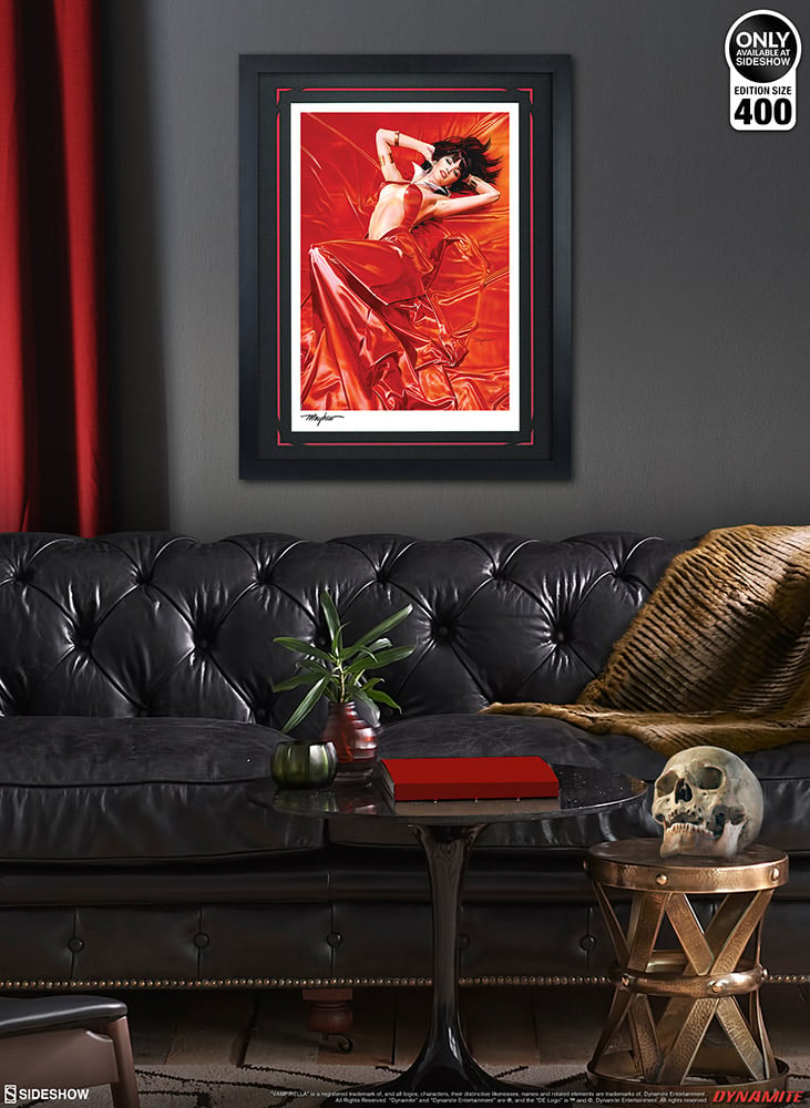 7508-vampirella-roses-for-the-dead-1.jpg