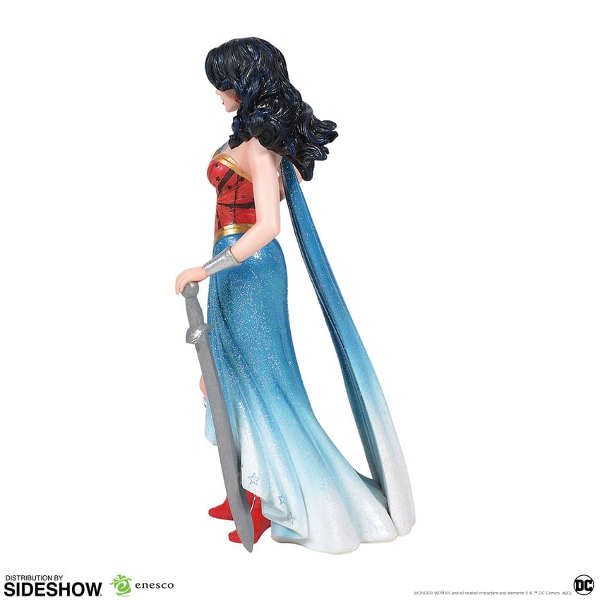 8026-wonder-woman-couture-de-force-1.jpg