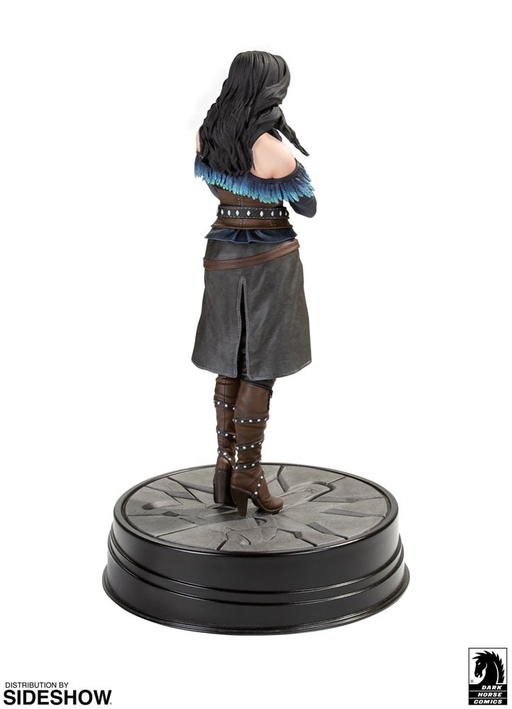 8194-yennefer-series-2–1.jpg