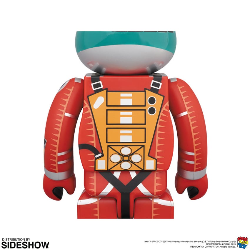 8541-be-rbrick-space-suit-green-helmet-orange-suit-version-100-and-400–1.jpg