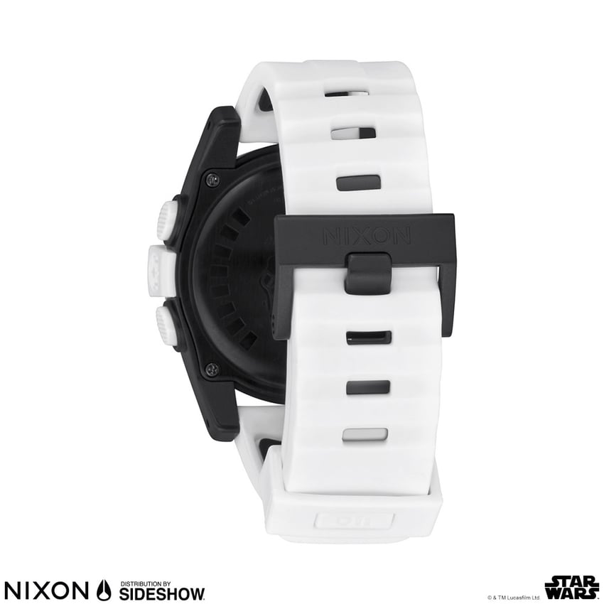 8694-stormtrooper-white-watch-1.jpg