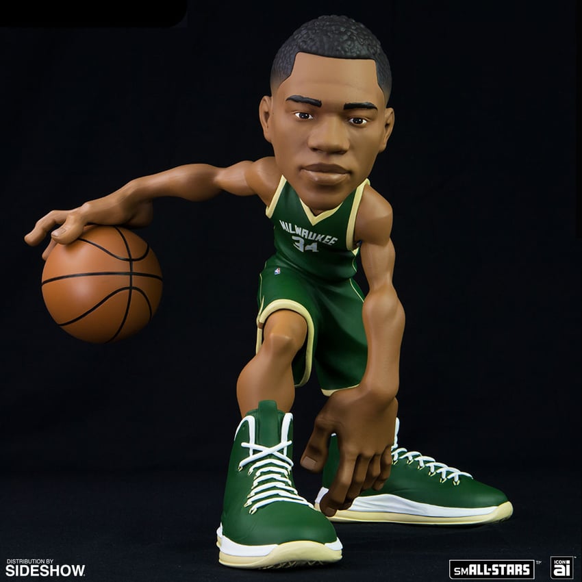 Giannis Antetokounmpo SmALL-Stars