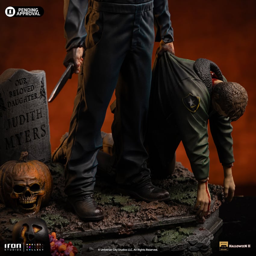 924-michael-myers-deluxe-1.jpg