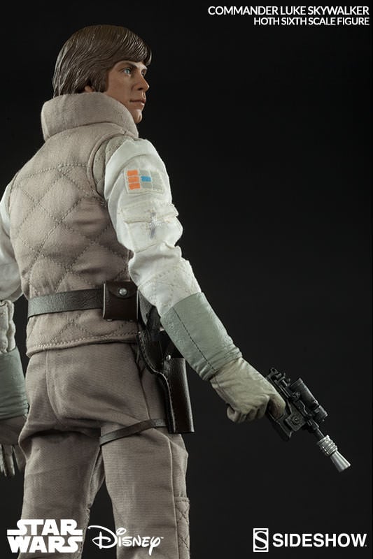 9822-commander-luke-skywalker-hoth-1.jpg